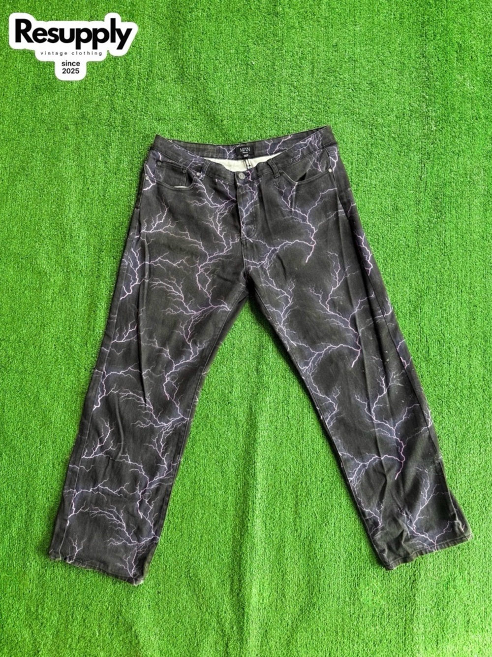 Relaxed Fit Black & Purple Lightning Printed Jeans Size 36 X 32